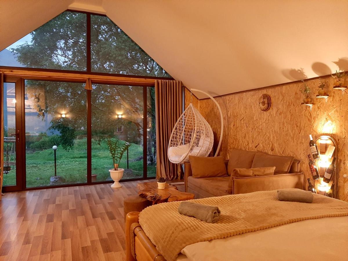 Kazbegi Cottages Qabarjina ภายนอก รูปภาพ